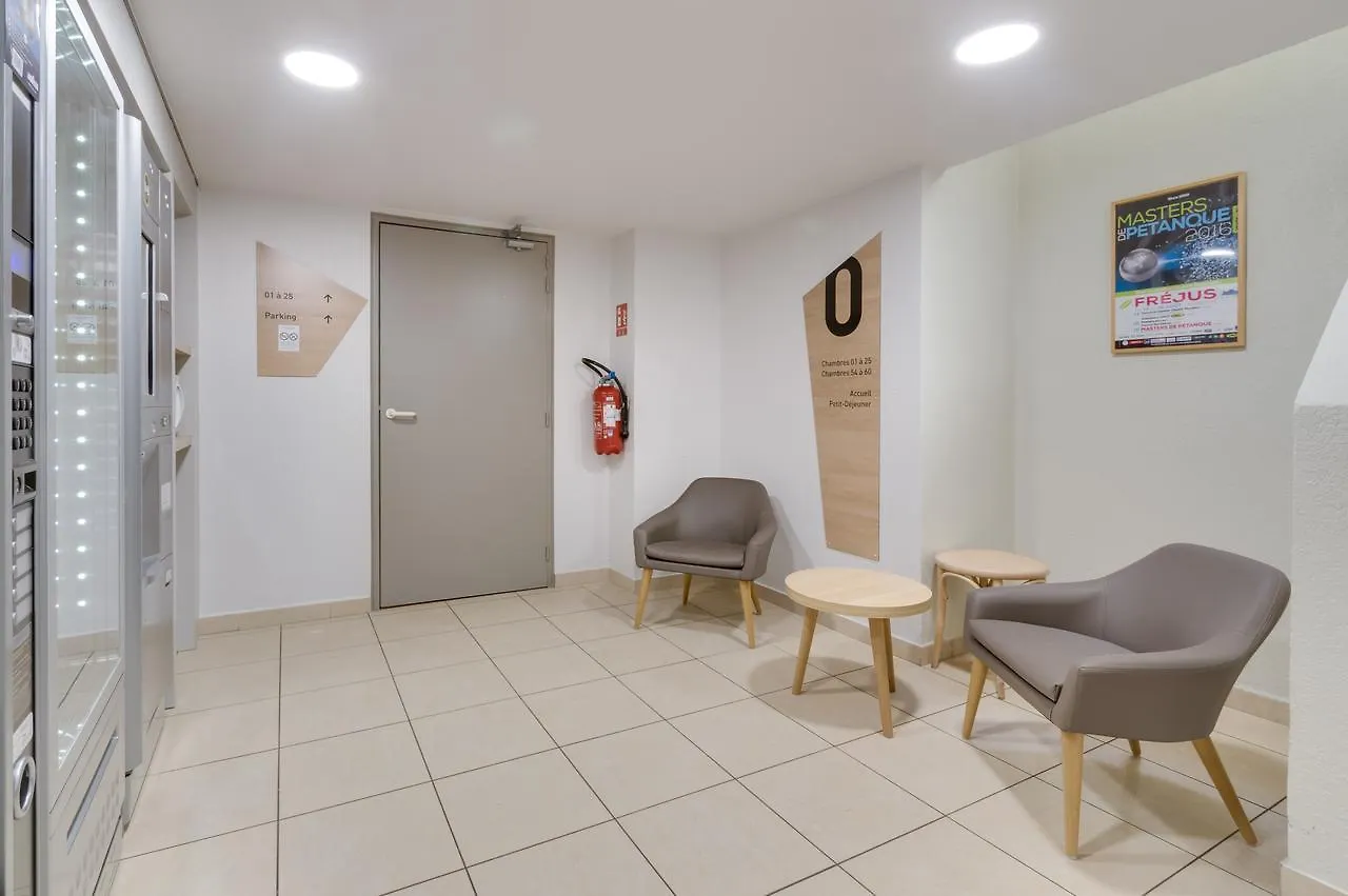 B&B Hotel Frejus Puget-Sur-Argens 2*,  Frankrijk